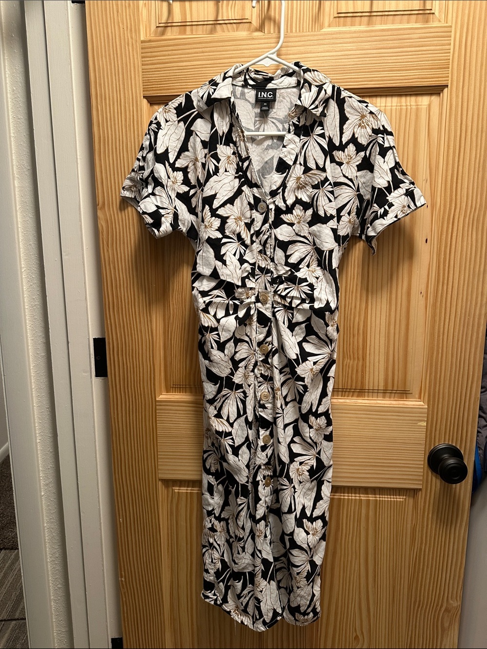 I.N.C.
Women's Short Sleeve Linen-Blend Shirt-Dress size petite small